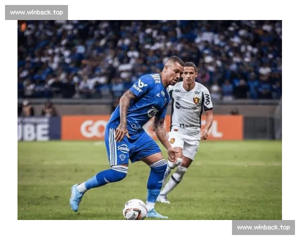 全景直击顶级足球赛事直播解析赛场瞬间与战术风云激情碰撞球星对决之夜